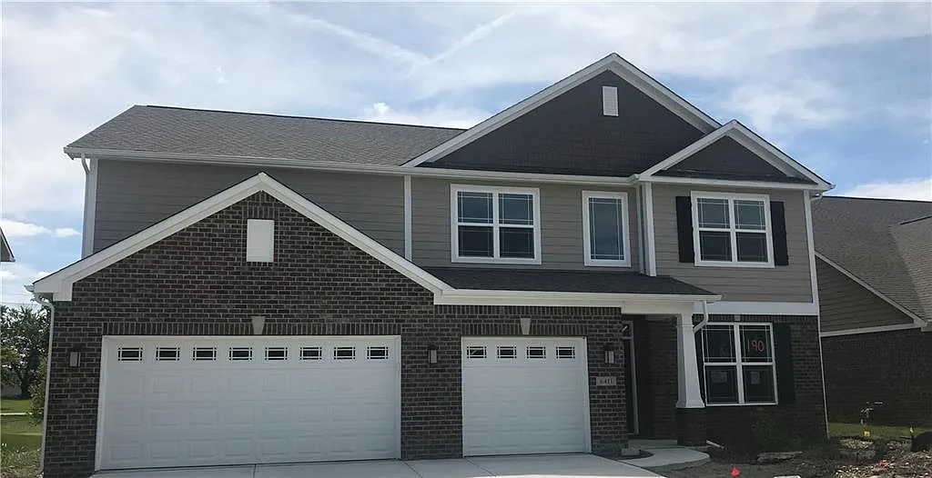 4 bed, 3.5 bath, 3590 sqft, $3,200 — Photo 4