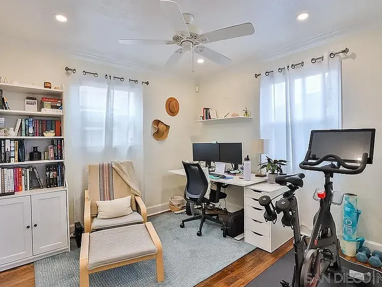 4726 Oregon St — Photo 13