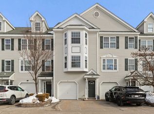 21 Merrimac Way Unit D, Tyngsboro, MA 01879