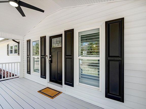 3rd image of 130 Cooley Rd