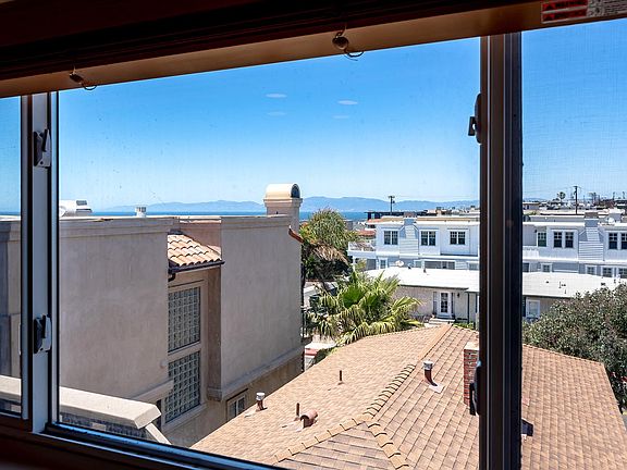 North Facing Views Towards Malibu