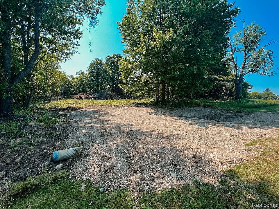 1st image of Lily Ann Ln Unit 19