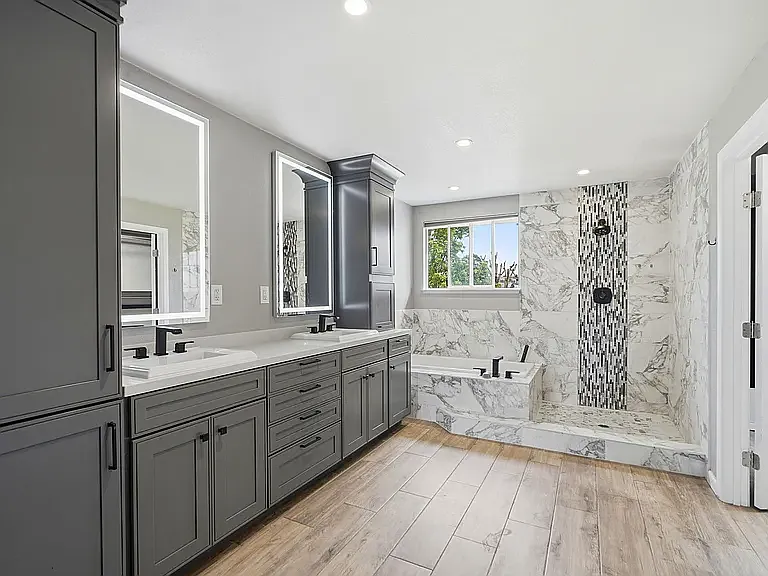 1731 Walnut Creek Dr — Photo 1