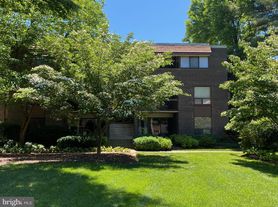 407 Christopher Ave, Gaithersburg, MD
