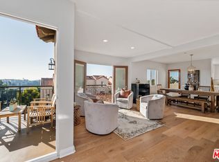 651 9th St, Hermosa Beach, CA 90254