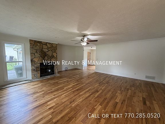 2nd image of 131 Hunters Way