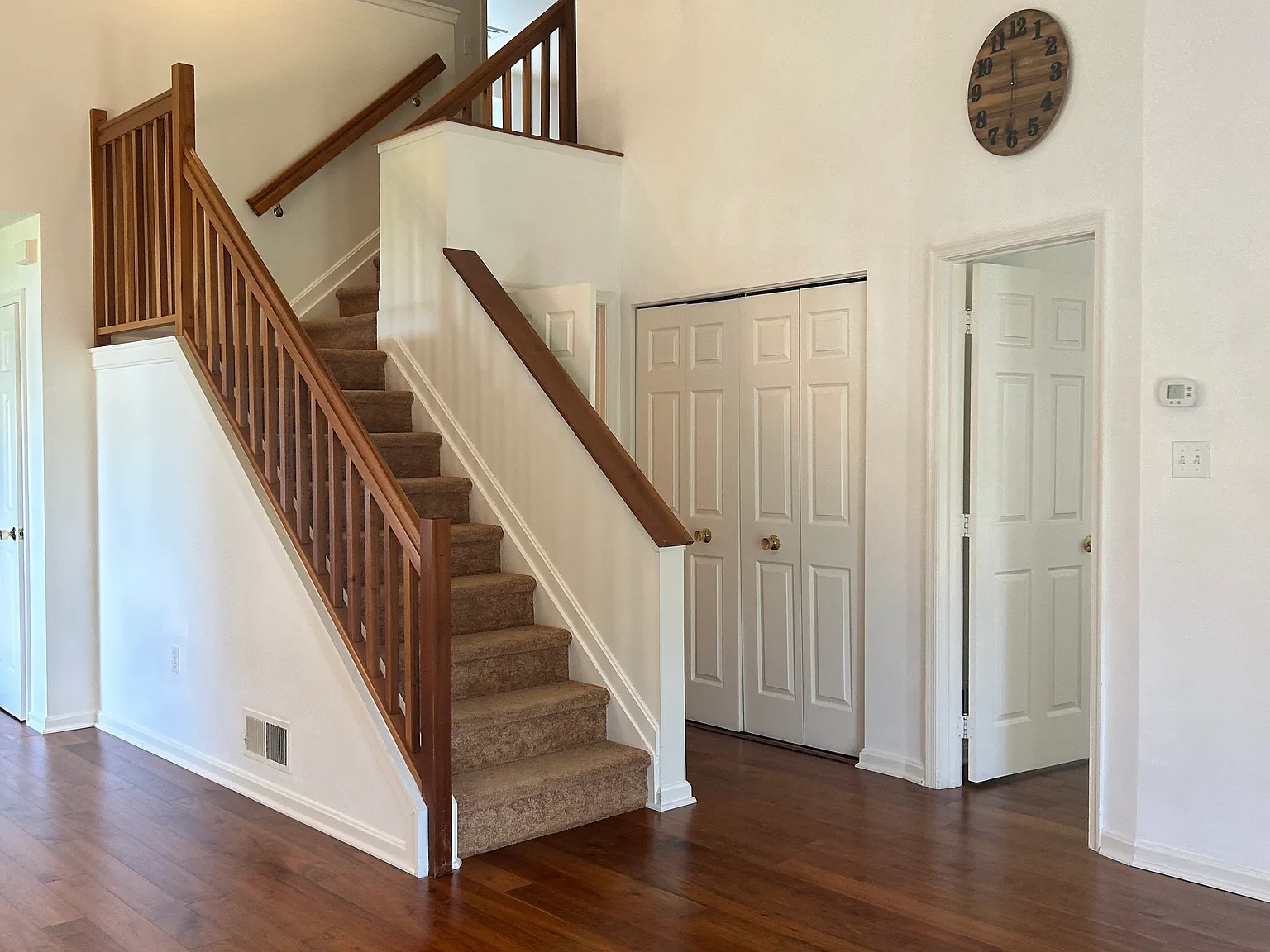 3 bed, 2.5 bath, 1725 sqft, $2,250 — Photo 3