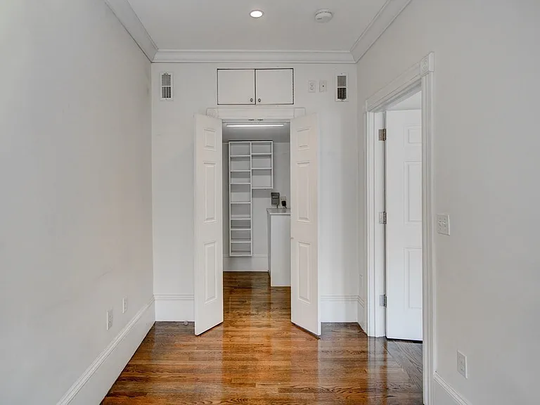 395 Marlborough St #7 — Photo 8