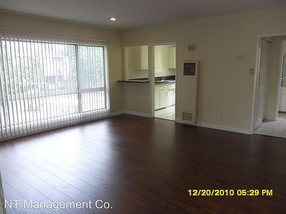 5th image of 3419 Keystone Ave APT 4
