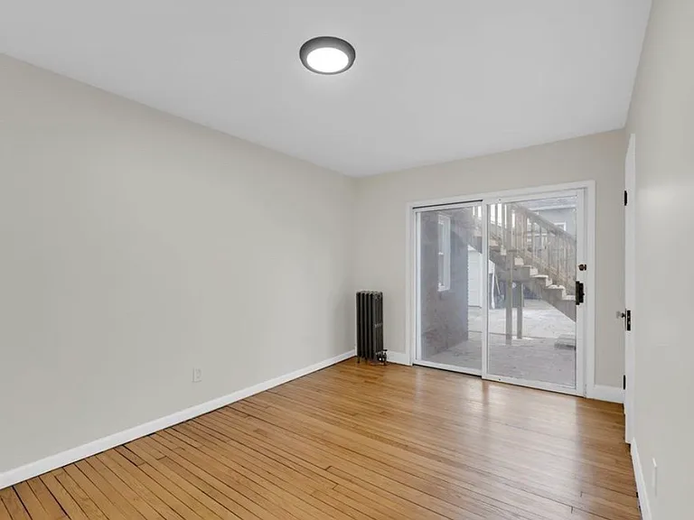 967 Oakland Ave #967 — Photo 11