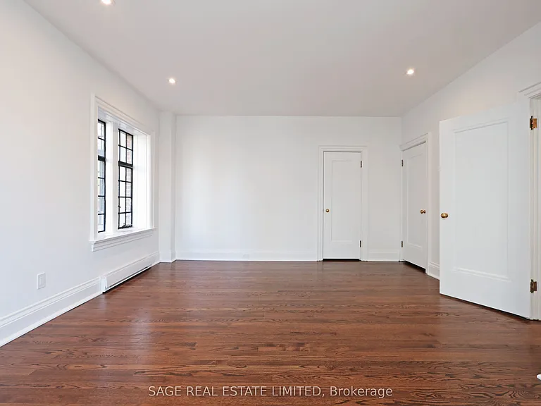 150 Balmoral Ave #304 — Photo 33