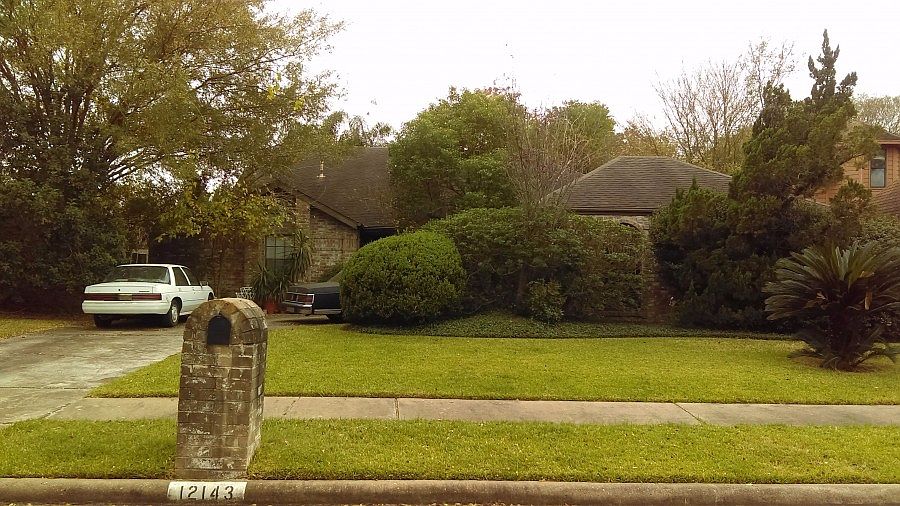 1st image of 12143 Burgoyne Dr