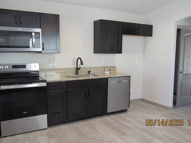 2735 Minnow Ln #A & B — Photo 4