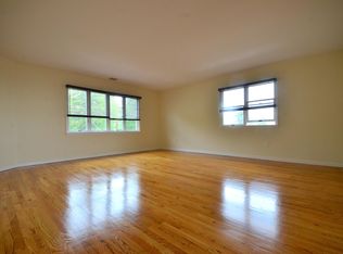 170 Seminary Ave #2, Yonkers, NY 10704