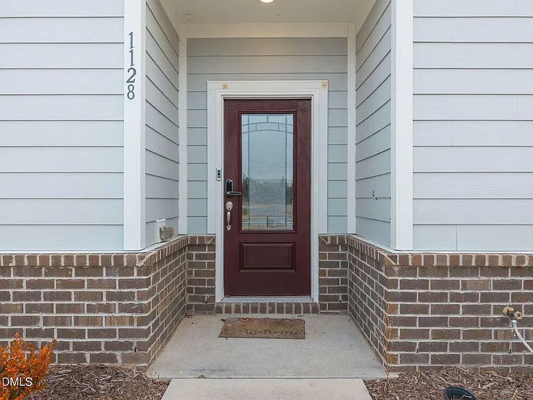 1128 Brickfield Dr — Photo 3
