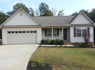 129 Harvest Ridge Dr, Inman, SC 29349