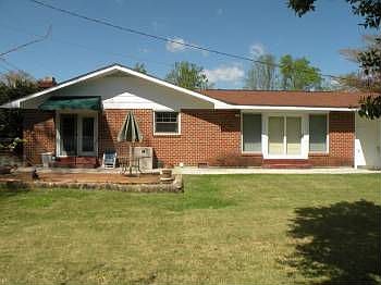3rd image of 4210 Forest Plaza Dr