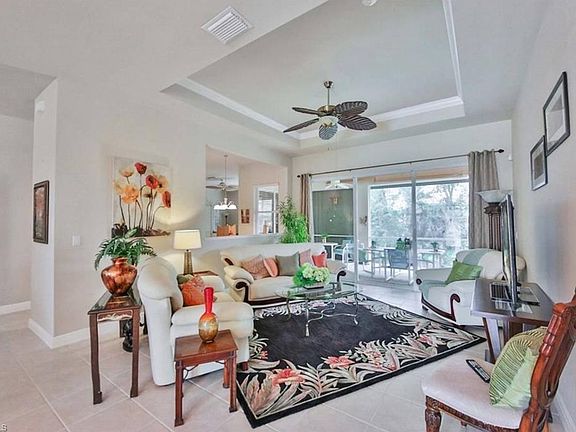 FORMAL LIVING ROOM