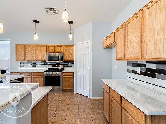 2nd image of 34024 N Barbara Dr