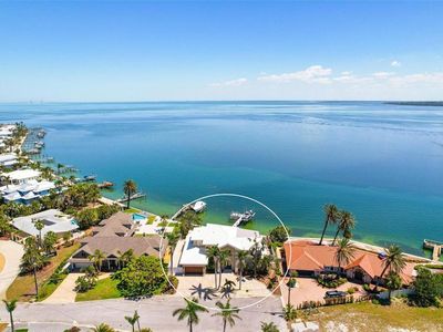 606 Crestwood Ln, Holmes Beach, FL, 34217