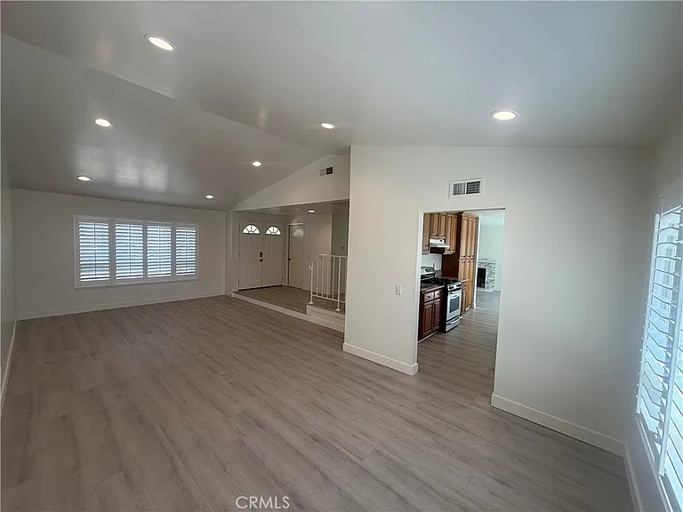 2214 Montague Cir — Photo 8