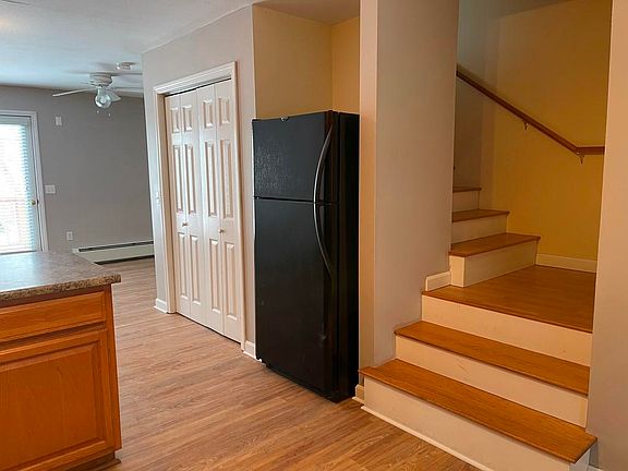 5th image of 28 River Village Drive #28