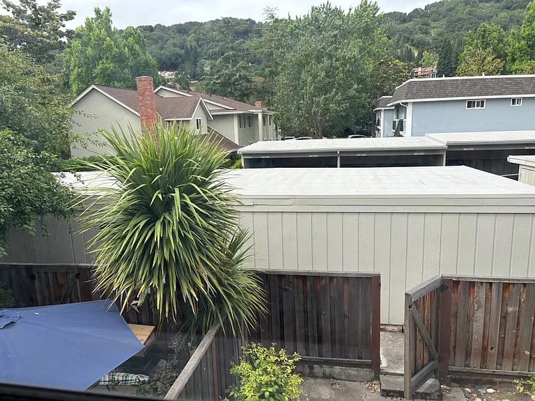 74 Miramonte Dr — Photo 14