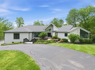 183 Congress Run Rd, Cincinnati, OH 45215