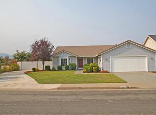 3396 Old Lantern Dr, Redding, CA