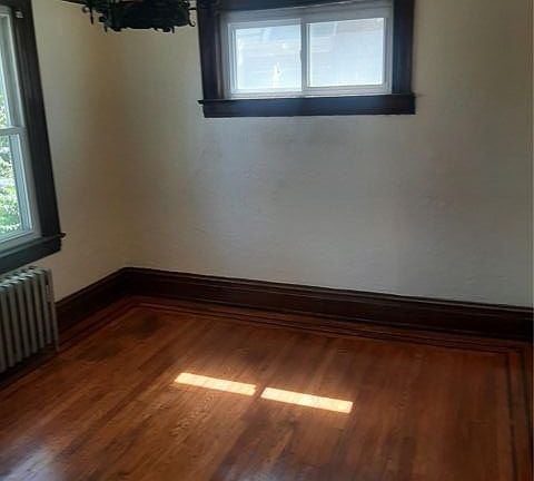 4th image of 11840 222nd St