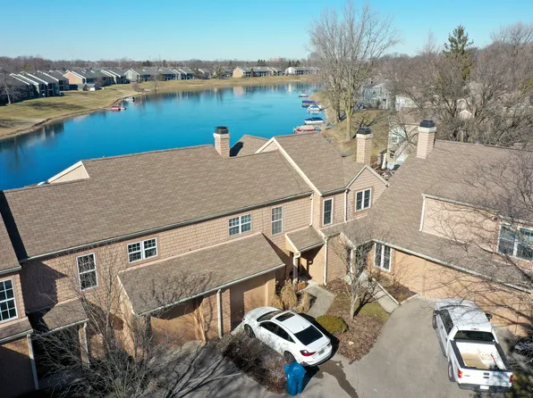 7534 Harbour Isle, Indianapolis, IN 46240