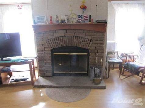 5th image of 496 Dorothy Dr