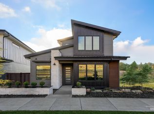 11725 N Rabbitbrush Way, Boise, ID 83714