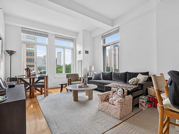 2nd image of 85 Adams St APT 6A