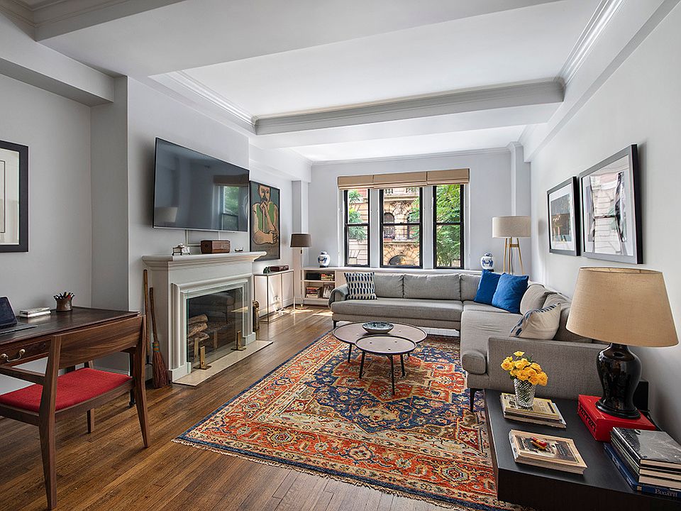 1st image of 139 E 94th St #2B
