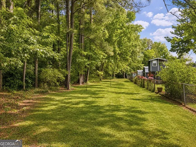 603 Plantation Village Dr — Photo 36