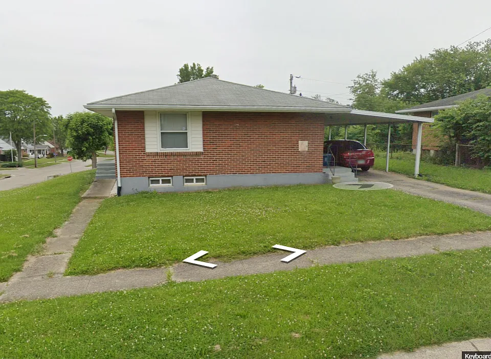 826 Woodhill Rd