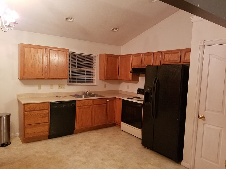 461 Palace Ave, Elsmere, KY 41018 Zillow