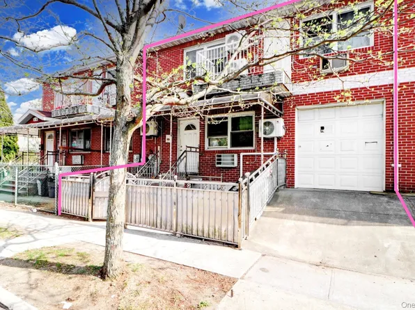 15818 85th Avenue, Jamaica, NY 11432