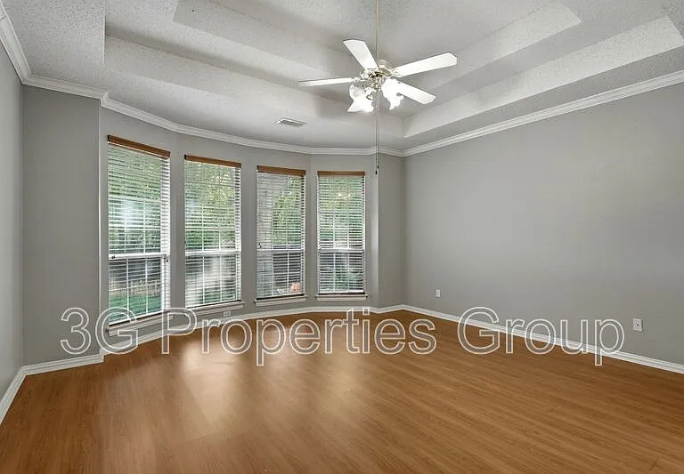 2109 Gisbourne Dr — Photo 10