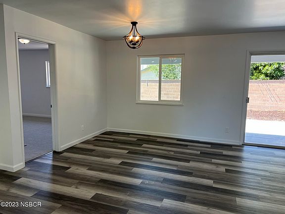 4th image of 1025 E Orange St