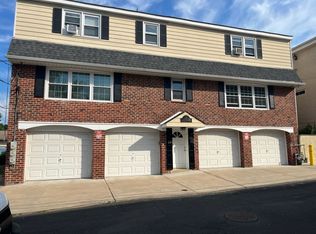 3 S Jarrett Ave, Jenkintown, PA 19046