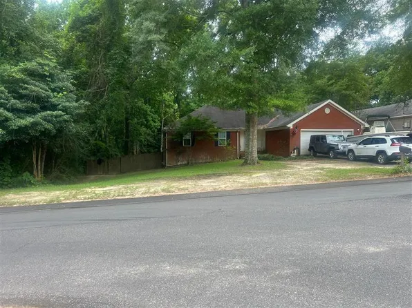 13315 Oak Forge Dr, Mobile, AL 36608