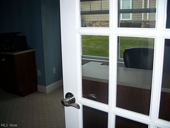 3rd image of 4752 E Tradewinds Dr