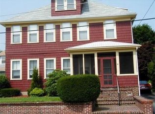 52 Ruggles St, Franklin, MA 02038