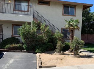 16154 Kamana Rd APT 6, Apple Valley, CA 92307