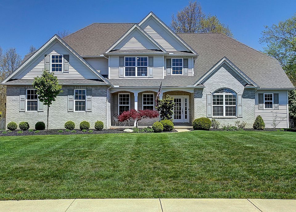 1st image of 31904 Woodside Cir