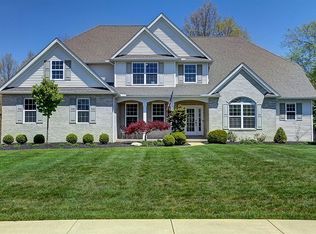 31904 Woodside Cir, Avon Lake, OH 44012