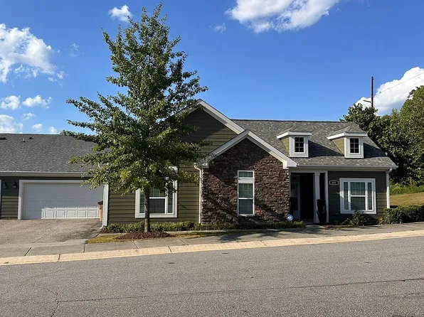 801 Blue Bird Ln, Wake Forest, NC 27587