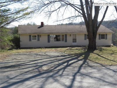 891 Pull Tail Road, Glade Valley, NC, 28627